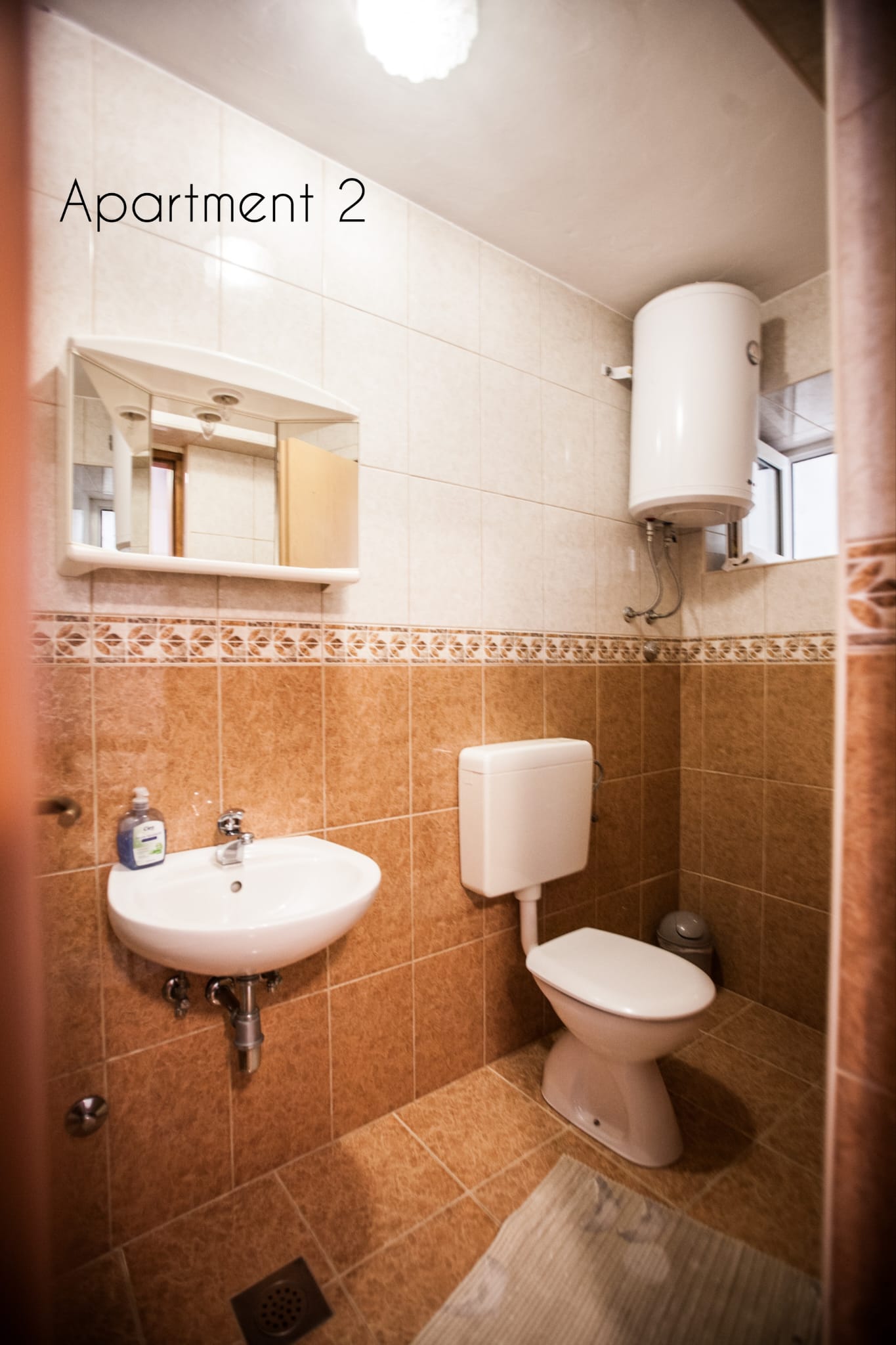 Apartment 2 – Badezimmer